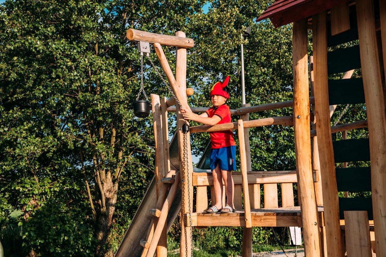 Glamping - 25 Min Roermond, Maasmechelen & Maastricht Hotel Kinrooi Eksteriør billede